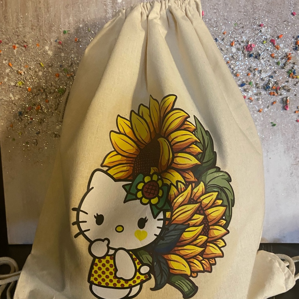 Hello Kitty Sunflower Tote Bag - Cream